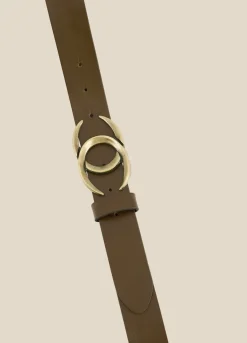 Belt With Oval Buckle