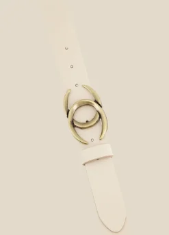 Belt With Oval Buckle