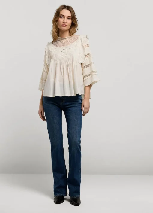 Blouse With Lace