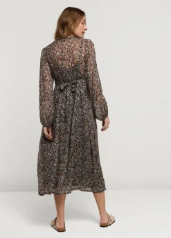 Dress With Waistbelt