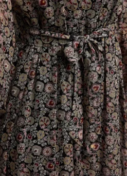 Dress With Waistbelt