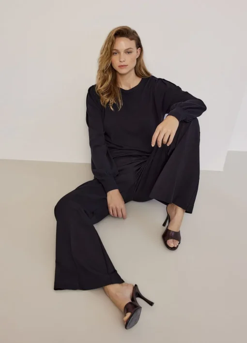 Jumper With Puff Sleeves