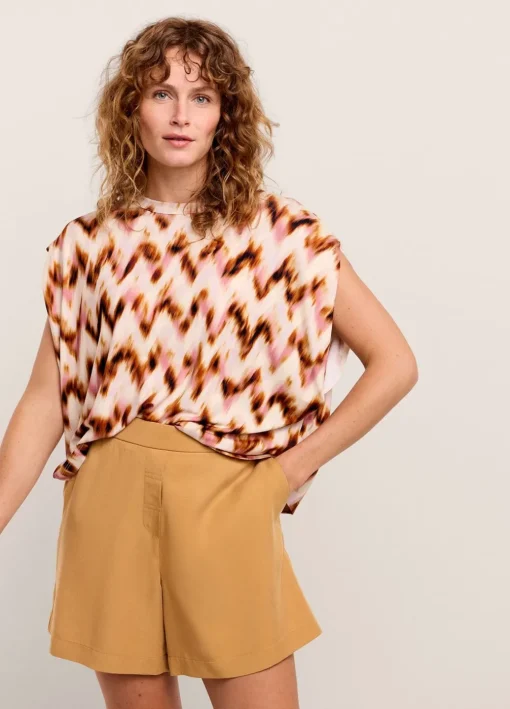 Shorts With Elasticated Waistband