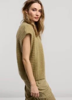 Sleeveless Open Cardigan