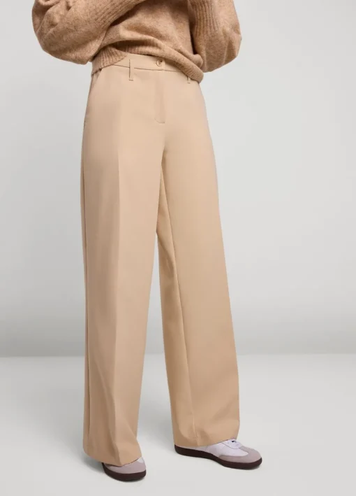 Soft Foam Trousers