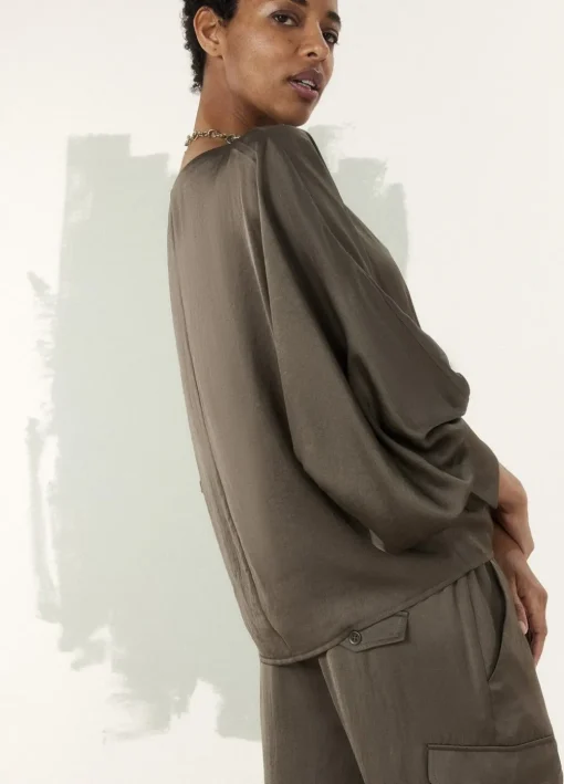 Top With Bat Sleeves