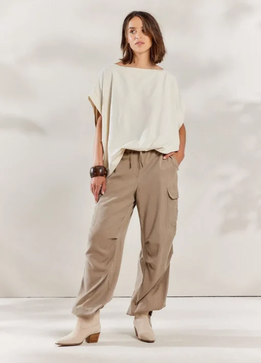 Top With Wide Boat Neck