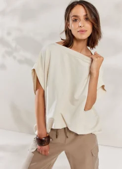 Top With Wide Boat Neck
