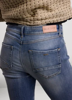 Venus Medium Jeans