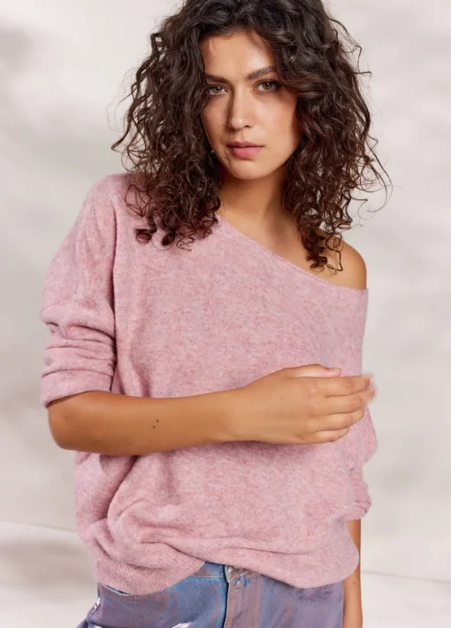 Wide Boat-Neck Jumper